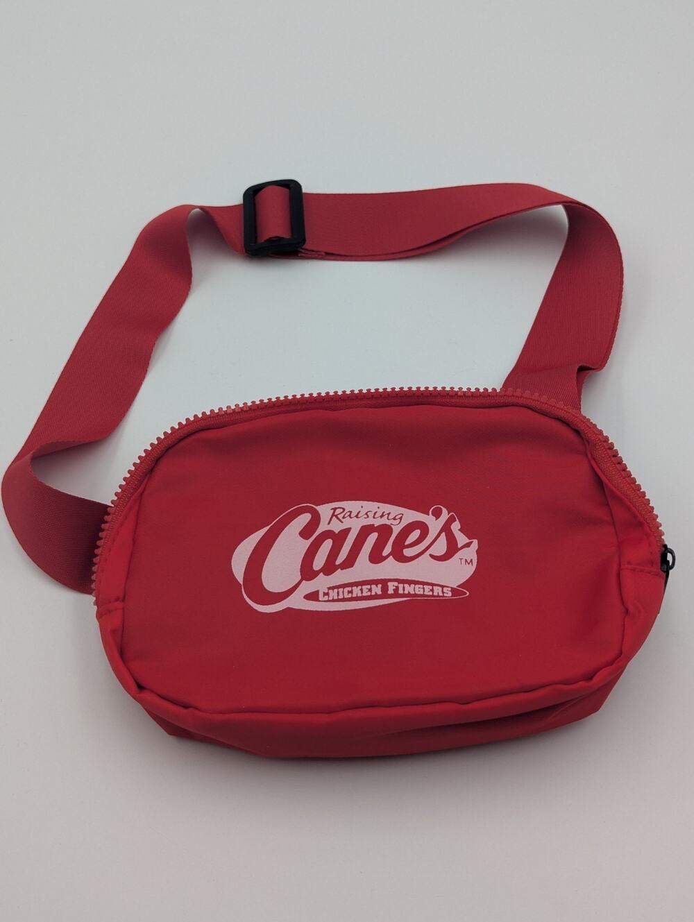 Raising Cane‘s Chicken Fingers Zip Up Fanny Pack Red With Black Interior